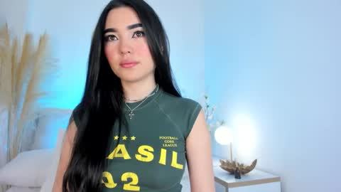 airi  online show from 28, 11, 2025