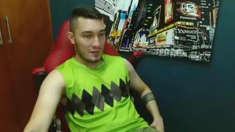 Snapshot of airon_blade chatting on 23, 12, 2024 A I R O N online show from 23, 12, 2024