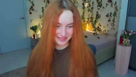 Snapshot of airysilhouette chatting on 3, 2, 2026 Louise online show from 3, 2, 2026