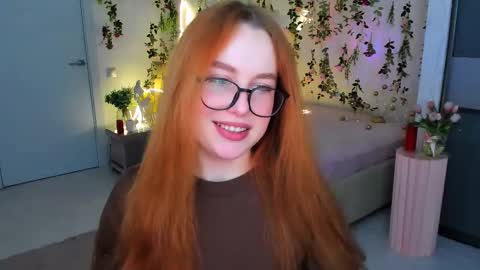 Snapshot of airysilhouette chatting on 6, 2, 2026 Louise online show from 6, 2, 2026