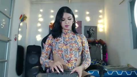 Snapshot of aisha299 chatting on 20, 12, 2025 aisha299 online show from 20, 12, 2025