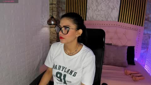 aisha__cambell online show from 8, 4, 2026