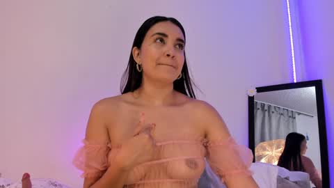 Aisha online show from 19, 1, 2025