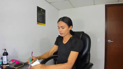 Aisha online show from 21, 12, 2025