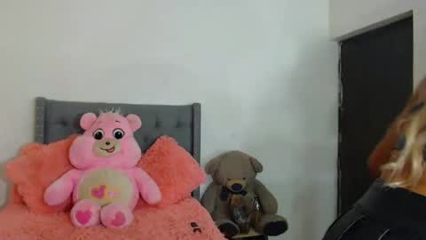 aisha_sex222 online show from 21, 9, 2025