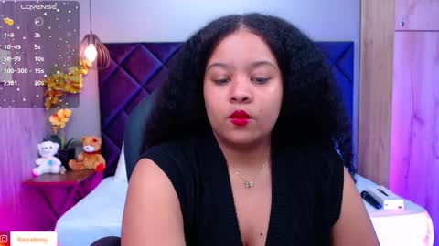 Snapshot of aisha_violet chatting on 22, 2, 2025 Aisha Violet online show from 22, 2, 2025