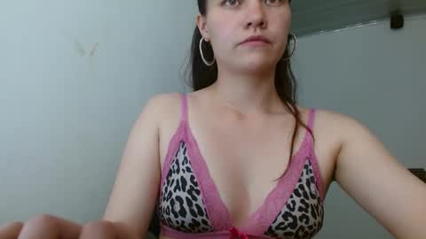 aishafuckaas online show from 7, 10, 2025