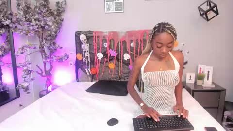 aishalehmann online show from 15, 10, 2025