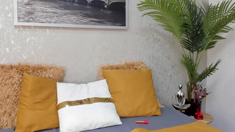 Snapshot of aitana_baker_ chatting on 4, 1, 2025 little aitana online show from 4, 1, 2025