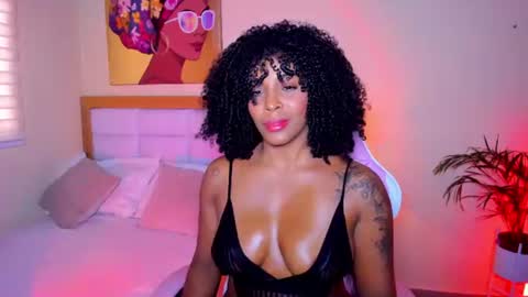 Aitana Brown online show from 3, 8, 2026
