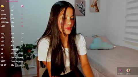 Aitana online show from 11, 3, 2025