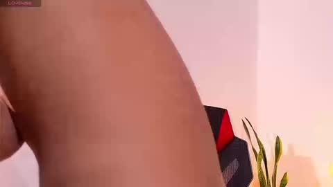 Snapshot of aivadumont chatting on 12, 3, 2026 Queen Dumont online show from 12, 3, 2026