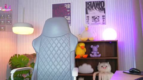             online show from 9, 3, 2025