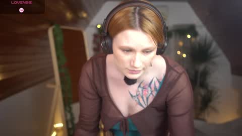 Akaneiro online show from 19, 12, 2024