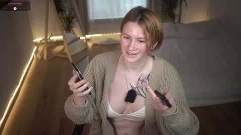 Akaneiro online show from 7, 1, 2025