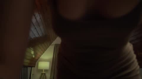 Akaneiro online show from 10, 9, 2025