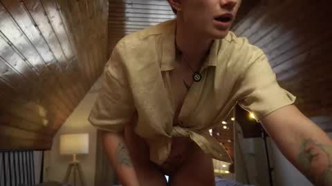 Akaneiro online show from 12, 9, 2025