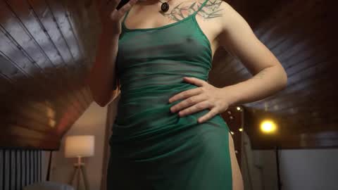 Akaneiro online show from 16, 9, 2025