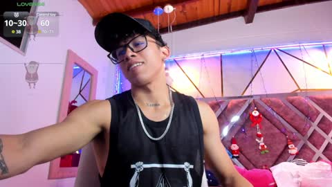 akazaboy online show from 21, 12, 2024