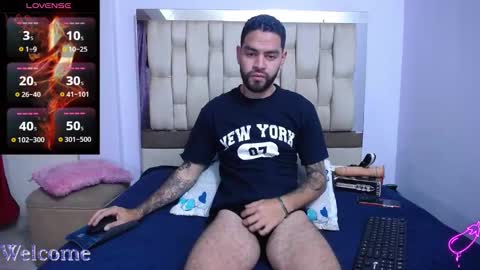 David Gil online show from 7, 10, 2025