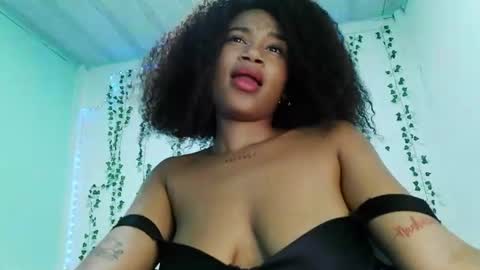 Snapshot of akemy_saunderz chatting on 19, 7, 2026 akemy_saunderz online show from 19, 7, 2026
