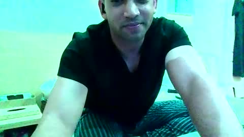 Snapshot of akescpt81 chatting on 1, 11, 2025 CptHoodlum online show from 1, 11, 2025