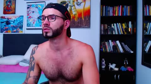 Snapshot of akiles_r chatting on 15, 1, 2025 akiles online show from 15, 1, 2025