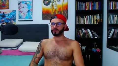 Snapshot of akiles_r chatting on 13, 2, 2025 akiles online show from 13, 2, 2025