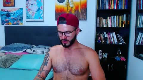 Snapshot of akiles_r chatting on 18, 2, 2025 akiles online show from 18, 2, 2025