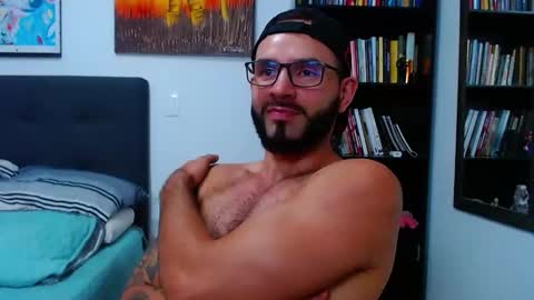 Snapshot of akiles_r chatting on 21, 2, 2025 akiles online show from 21, 2, 2025