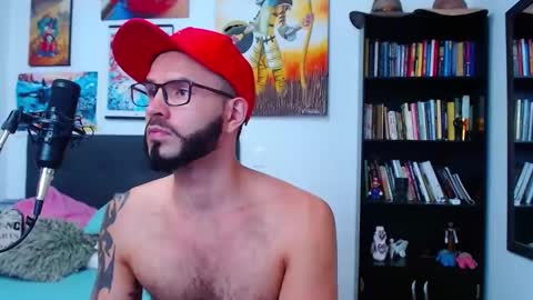 Snapshot of akiles_r chatting on 28, 2, 2025 akiles online show from 28, 2, 2025