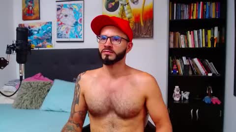 Snapshot of akiles_r chatting on 7, 3, 2025 akiles online show from 7, 3, 2025