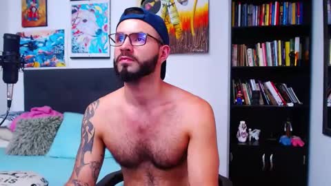 Snapshot of akiles_r chatting on 10, 3, 2025 akiles online show from 10, 3, 2025