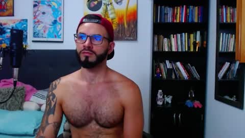 Snapshot of akiles_r chatting on 12, 3, 2025 akiles online show from 12, 3, 2025