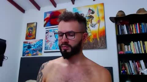 Snapshot of akiles_r chatting on 21, 10, 2025 akiles online show from 21, 10, 2025