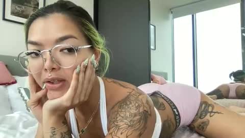 Snapshot of akirazayy chatting on 16, 3, 2026 Akira Zay online show from 16, 3, 2026