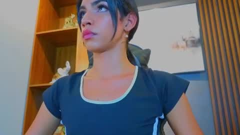 Alahia Rodriguez online show from 17, 7, 2026