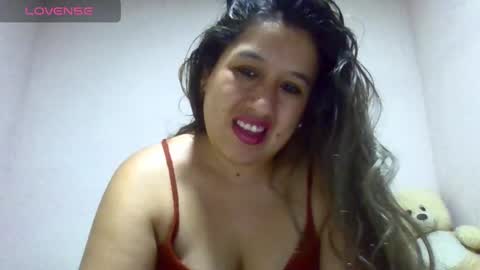 Snapshot of alahia_fox chatting on 28, 2, 2025 alahia online show from 28, 2, 2025