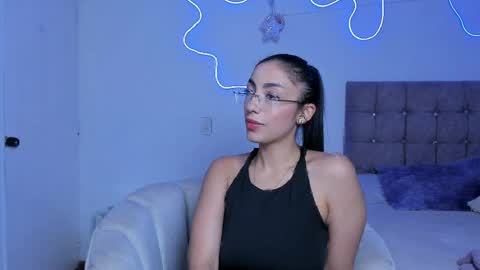 Alaia Alegria online show from 4, 5, 2026