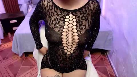 alaia_blue1 online show from 14, 10, 2025