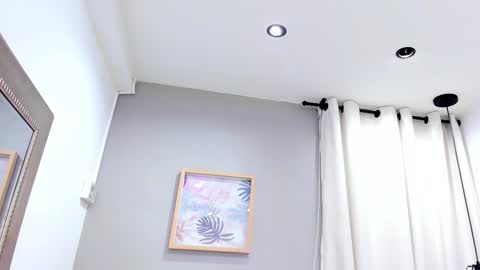     online show from 8, 3, 2025