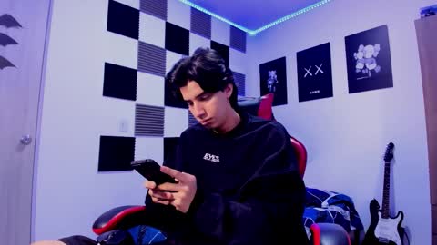 Alan Boy online show from 3, 12, 2025