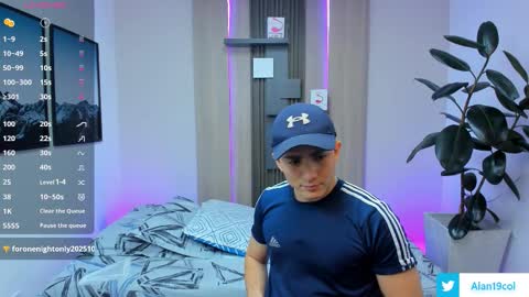 Alan  Kevin can we reach 100 thumbs up please guys  online show from 10, 9, 2025