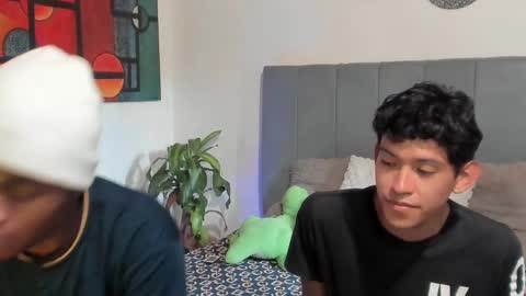 Snapshot of alan_scot chatting on 17, 10, 2025 Alan and Criss - WE JUST FRIENDS WITH BENEFITS BOTH VERS online show from 17, 10, 2025