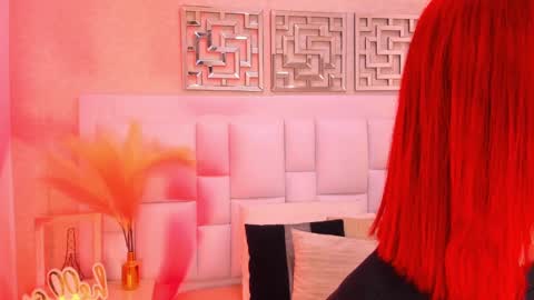 alana_2916 online show from 5, 1, 2025