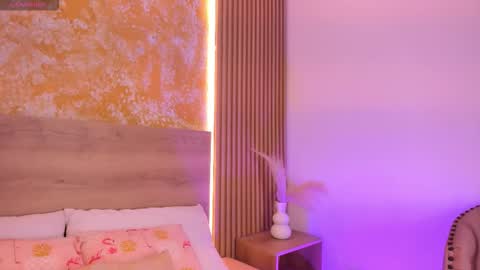 alana_2916 online show from 11, 10, 2025