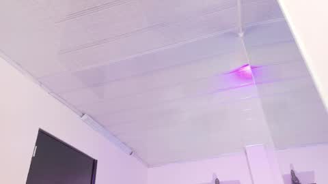 Maeve  online show from 21, 10, 2025