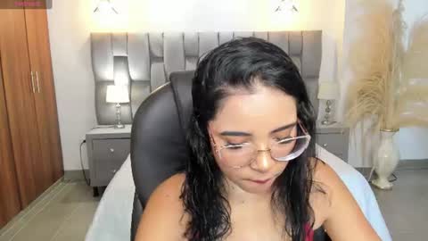 alana  online show from 12, 7, 2026