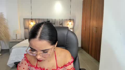 alana  online show from 30, 7, 2026