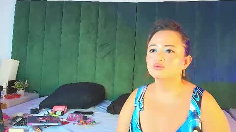 ALANA PETITE online show from 15, 7, 2026